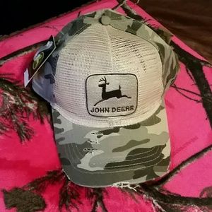 John Deere Hat! NWT!
